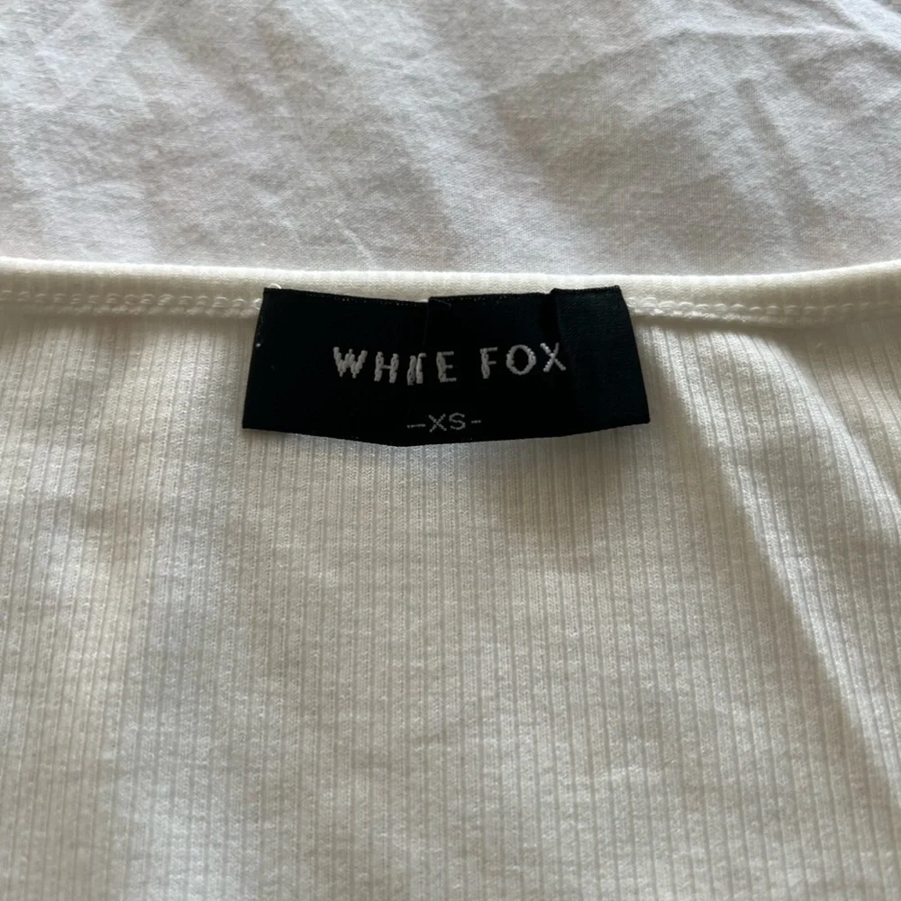 White fox boutique Brat Girl Summer Tank White - Picture 3 of 3